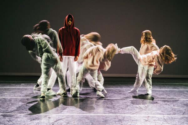 DanceWorks presents IN-WARD by Ebnflōh Dance Company